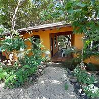 Hotel Cabinas La Playa