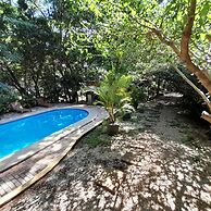 Hotel Cabinas La Playa