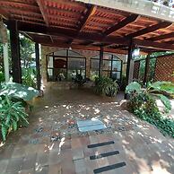 Hotel Cabinas La Playa