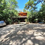 Hotel Cabinas La Playa