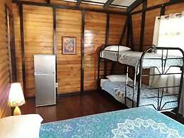 Hotel Cabinas La Playa