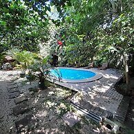 Hotel Cabinas La Playa