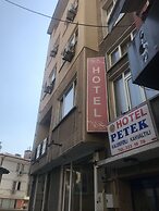 Petek Hotel