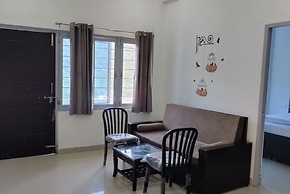 Goroomgo Komfy Stayz Dehradun