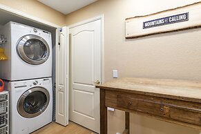 901 Crazy Horse Circle 2 Bedroom Condo by RedAwning