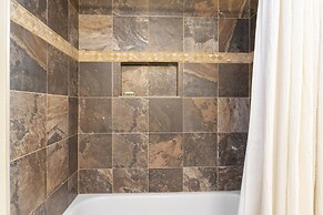 901 Crazy Horse Circle 2 Bedroom Condo by RedAwning