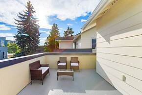 The Seattle Kraken Sweet Suite