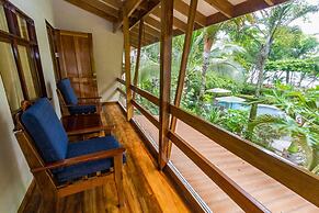 LA PONDEROSA Beach & Jungle Resort