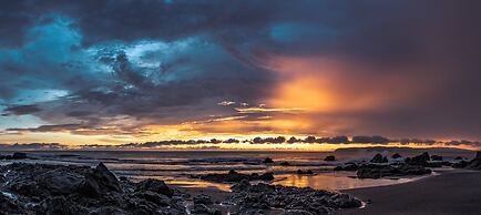 LA PONDEROSA Beach & Jungle Resort