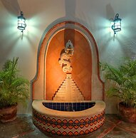 Casa Oasis Guest House and Spa