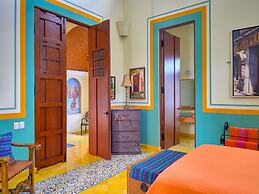 Casa Oasis Guest House and Spa