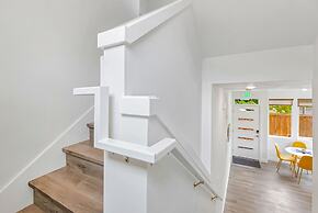 Dragonstone Sweet Suite