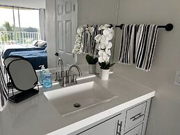 Stunning Views Best Locale Hilo 2BRCondo