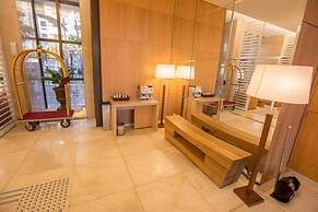 Cullinan Hplus Premium