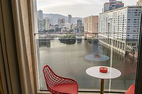 YOHO Treasure Island Hotel
