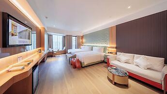 YOHO Treasure Island Hotel