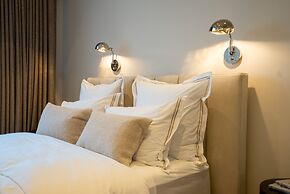 MCA - Boutique Brighton