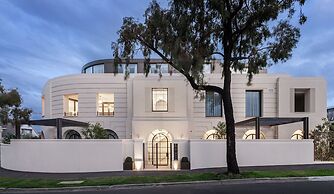 MCA - Boutique Brighton