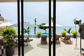 Elite Atoll Beachfront Hotel