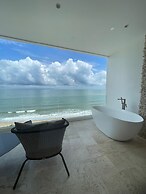 Elite Atoll Beachfront Hotel