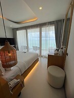 Elite Atoll Beachfront Hotel