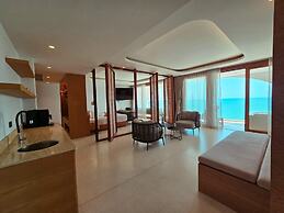 Elite Atoll Beachfront Hotel
