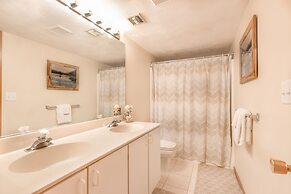 Seven Springs 2BR+Loft Premium Condo, sleeps 11! by RedAwning - Save 1