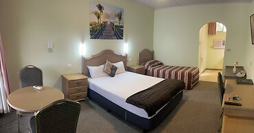 Acacia Rose Motor Inn