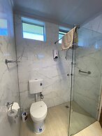 Acacia Rose Motor Inn