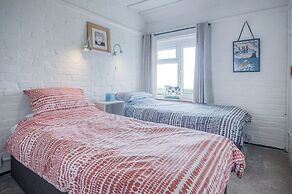 Windy Walls - 3 Bedroom - Rhossili