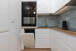 Studio Wola With Parking by Renters