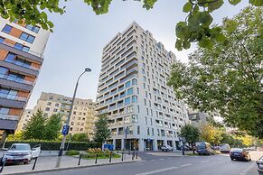 Studio Wola With Parking by Renters