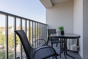 Studio Wola With Parking by Renters