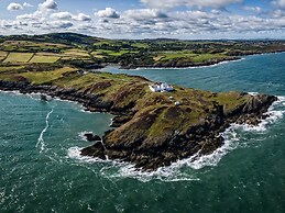 West Point Lynas Lighthouse Keeper's Cottage