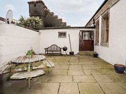 East Point Lynas Lighthouse Keeper's Cottage