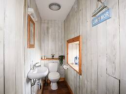 East Point Lynas Lighthouse Keeper's Cottage