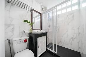 Metro Link Ratchada Hotel