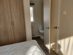 2 Brightholme 6 Berth With Decking & Enclosed Gard