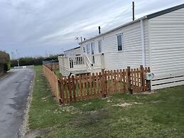 2 Brightholme 6 Berth With Decking & Enclosed Gard