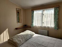 2 Brightholme 6 Berth With Decking & Enclosed Gard