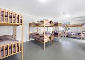 Surf Inn Boutique Backpackers