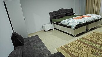 Midtown Hotel Apartments 404