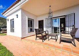 Paredones I Villa Rural Caminito del Rey