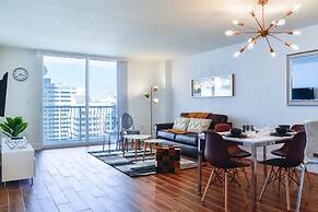 Exclusive condo at Brickell with pool