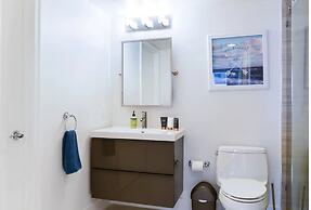 Exclusive condo at Brickell with pool