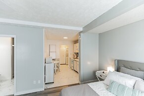 Seabreeze Suites Unit C