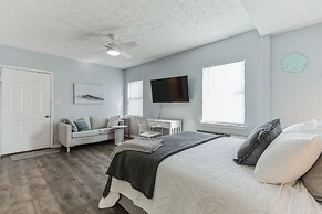 Seabreeze Suites Unit D