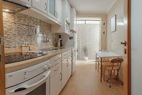 Bright Apartment by Homing