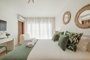 Rooftop Stylish by Homing