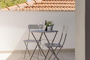 Rooftop Stylish by Homing